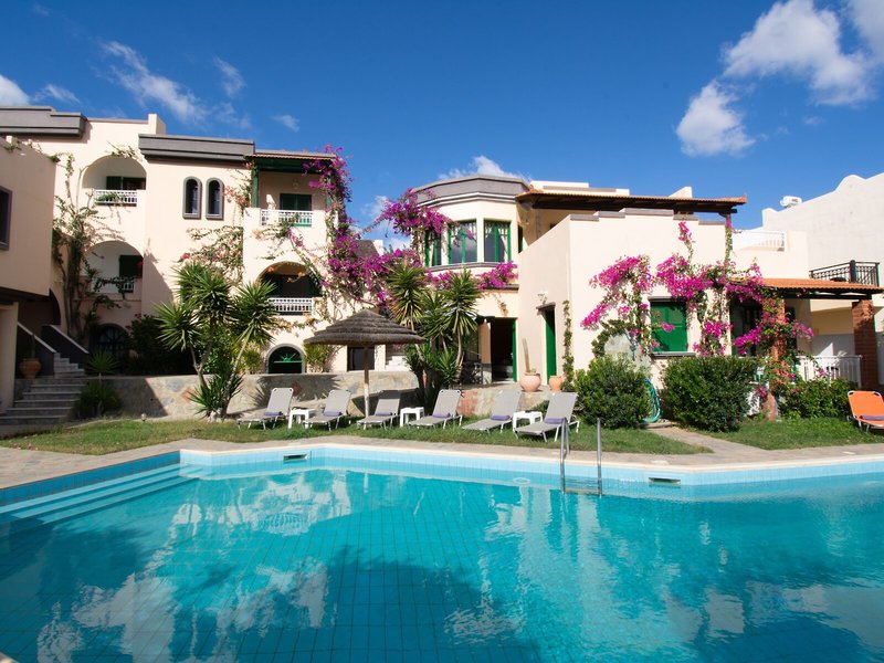 Aquarius Apartments 7