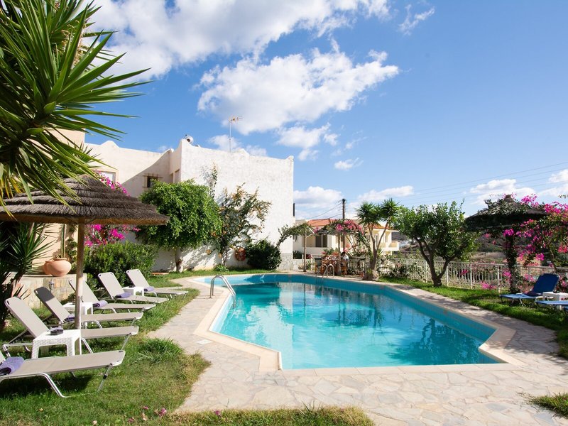 Aquarius Apartments 9