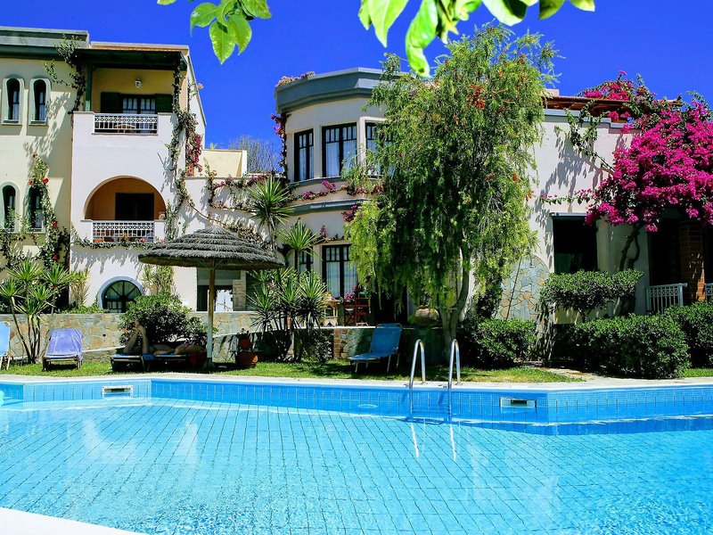 Aquarius Apartments 10