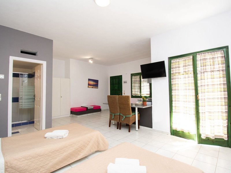 Aquarius Apartments 28