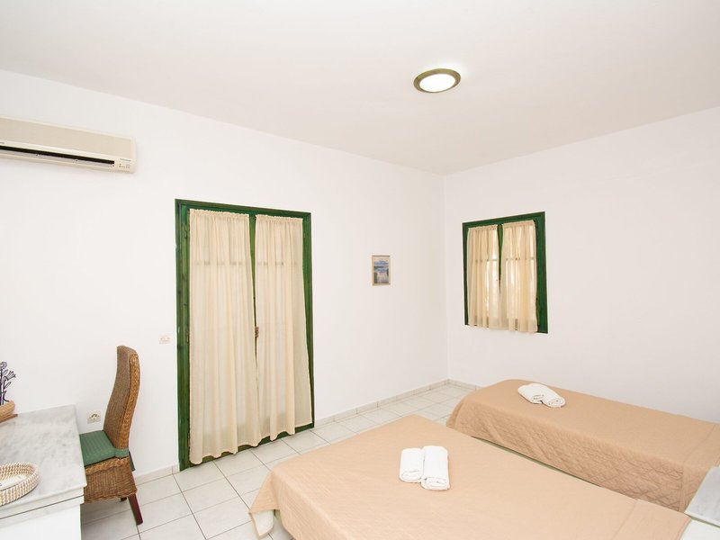 Aquarius Apartments 39