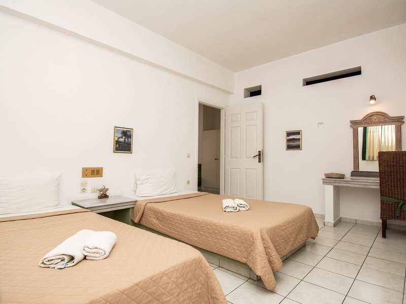 Aquarius Apartments 43