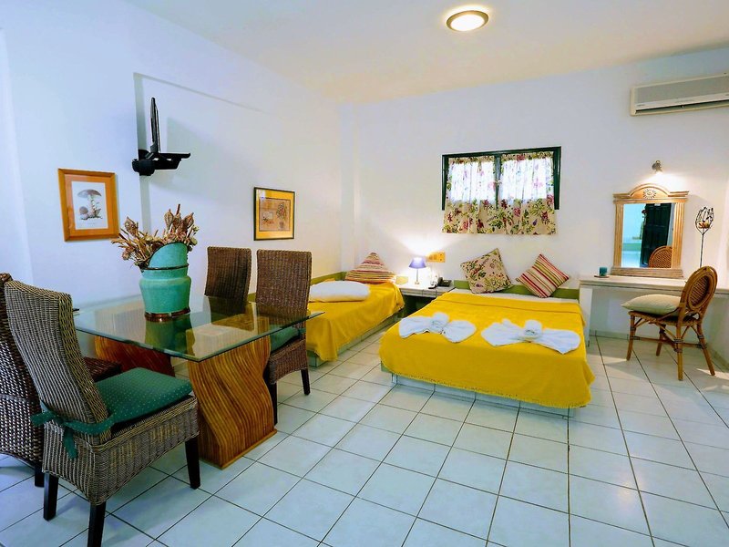 Aquarius Apartments 44