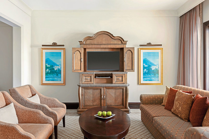 Shangri La Qaryat Al Beri 7