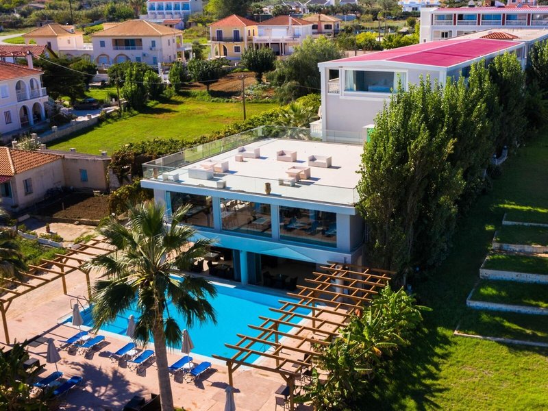 Belussi Beach Hotel 3