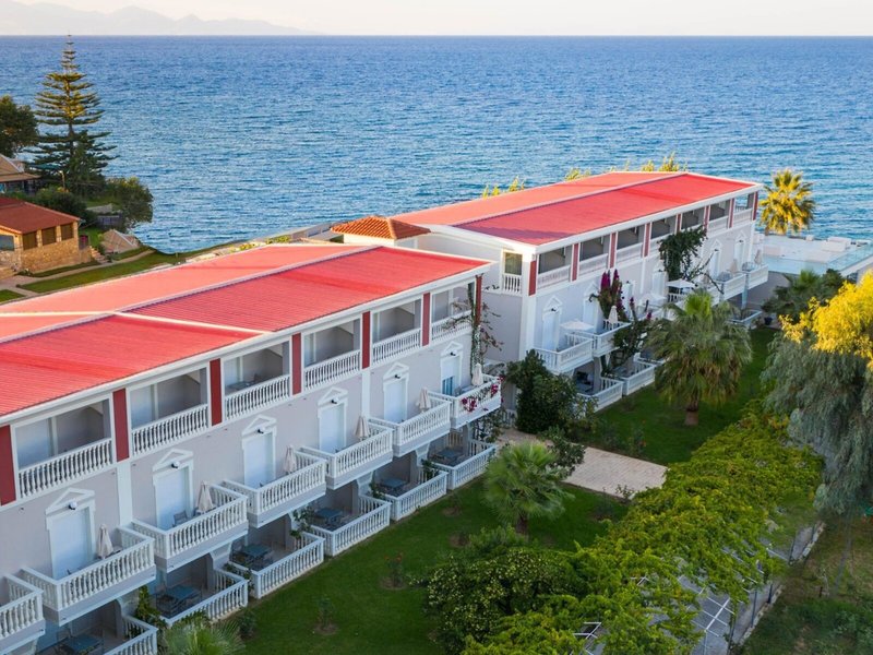 Belussi Beach Hotel 15