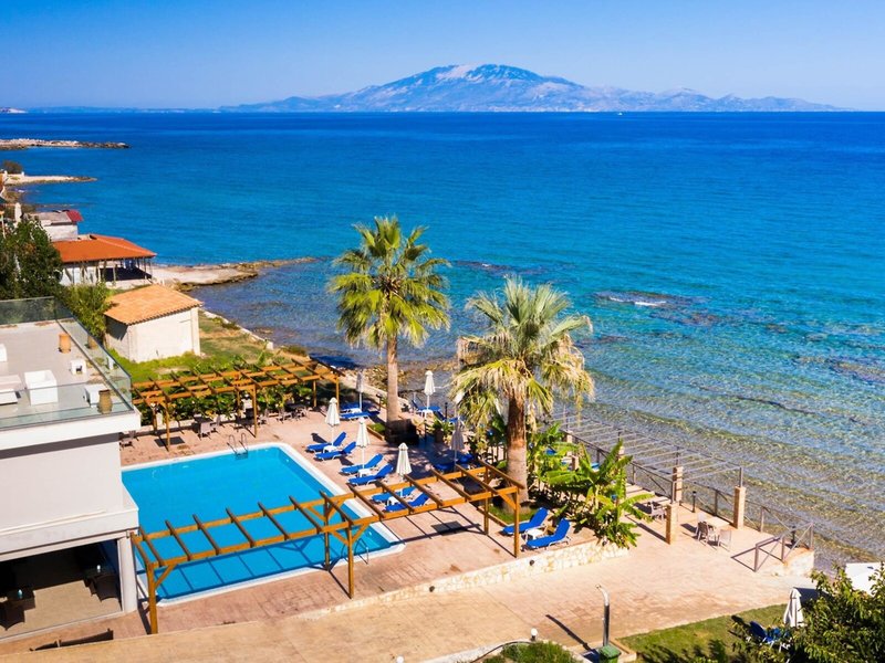 Belussi Beach Hotel 22