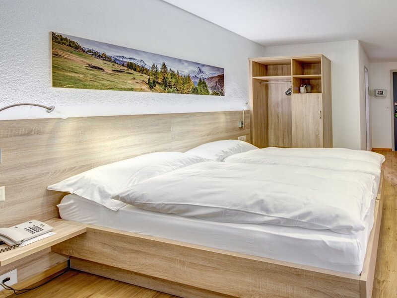 Swiss Budget Alpenhotel Täsch 34
