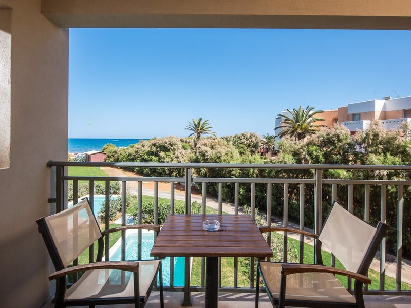 Bella Beach 9