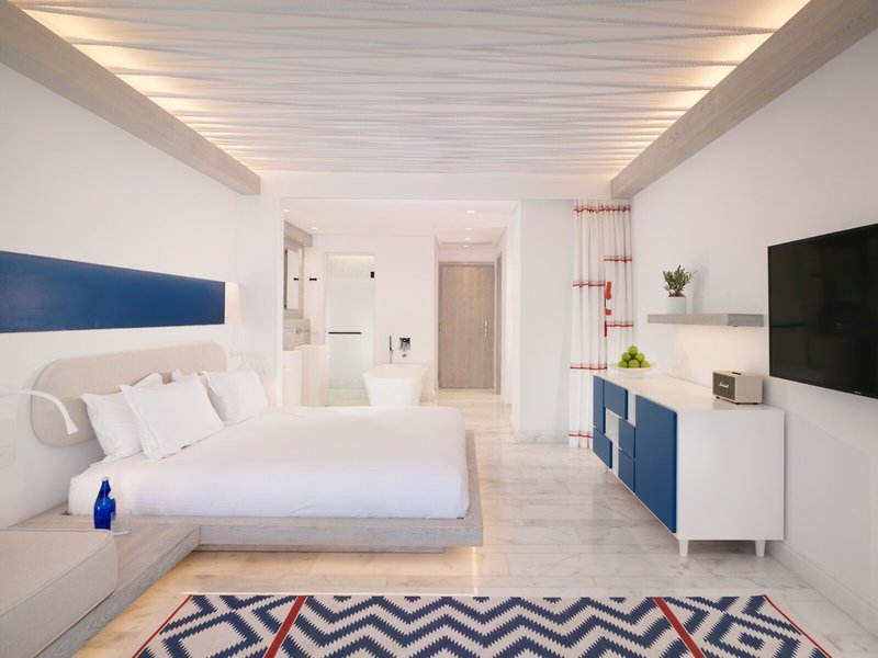 Mykonos Riviera Hotel & Spa 45