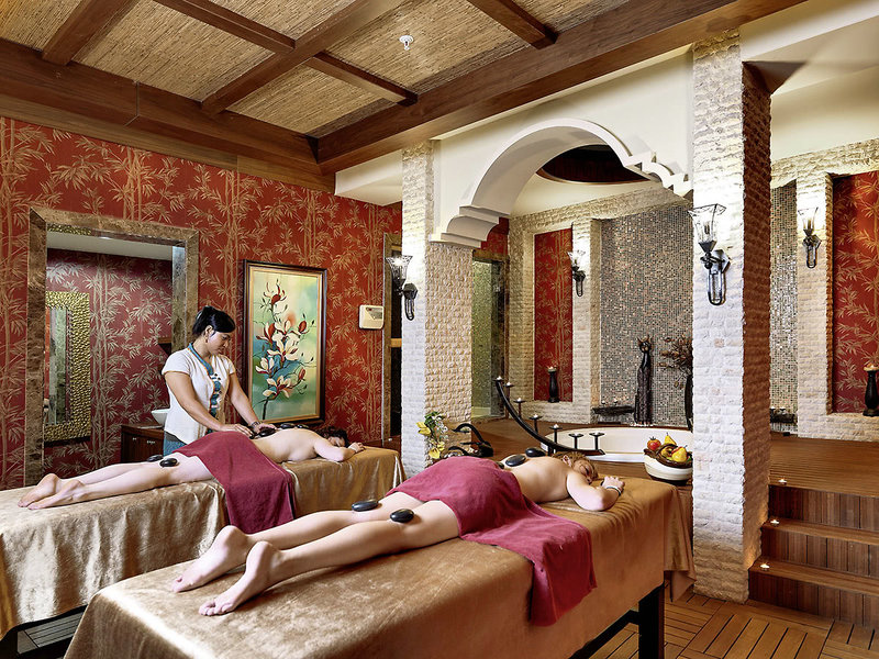 Crystal Deluxe Resort & Spa 6