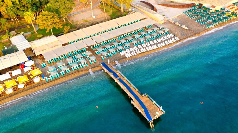 Crystal Deluxe Resort & Spa 31