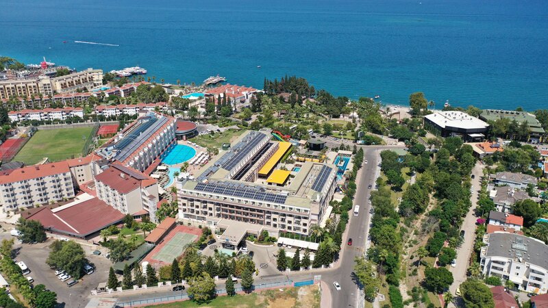 Crystal Deluxe Resort & Spa 55