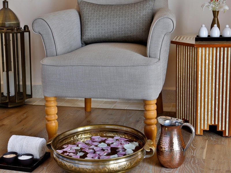 Jumeirah Al Wathba Desert Resort & Spa 38