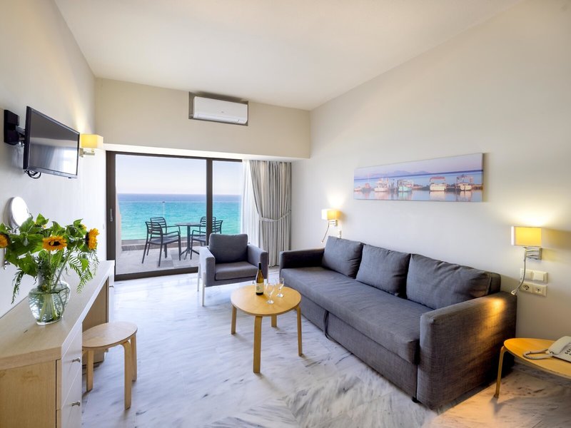 Archipelagos Hotel 46