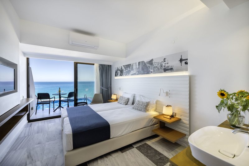 Archipelagos Hotel 9