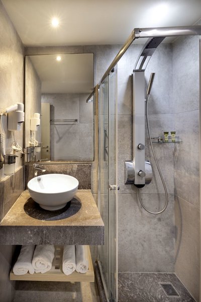 Archipelagos Hotel 12