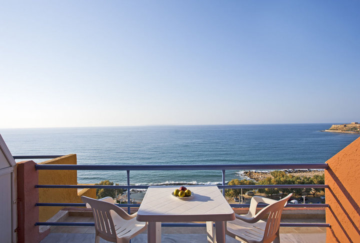 Archipelagos Hotel 21