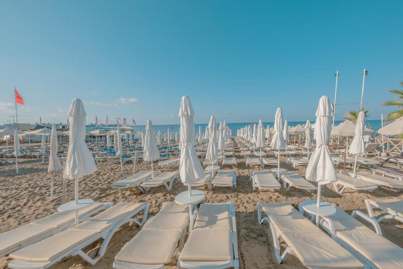 Sun Beach Hill Hotel 8