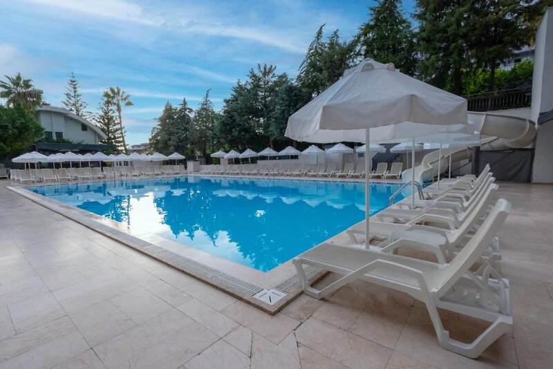 Sun Beach Hill Hotel 11