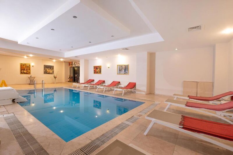 Sun Beach Hill Hotel 13