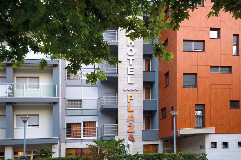Hotel Plaza Omis 3