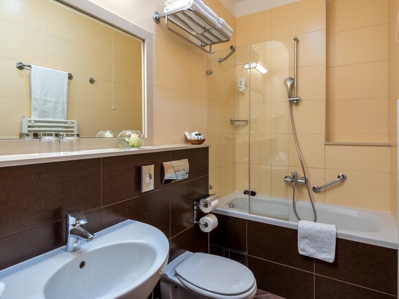 Hotel Plaza Omis 35
