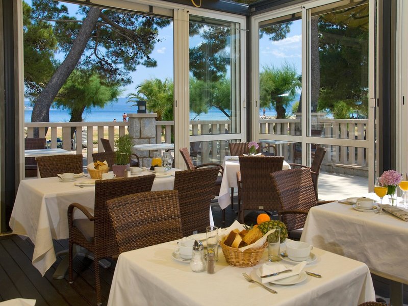 Hotel Plaža Omiš 10