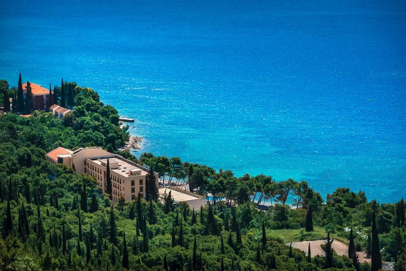 Aminess Grand Azur 6