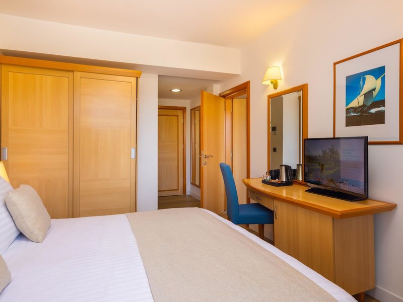 Aminess Grand Azur 47