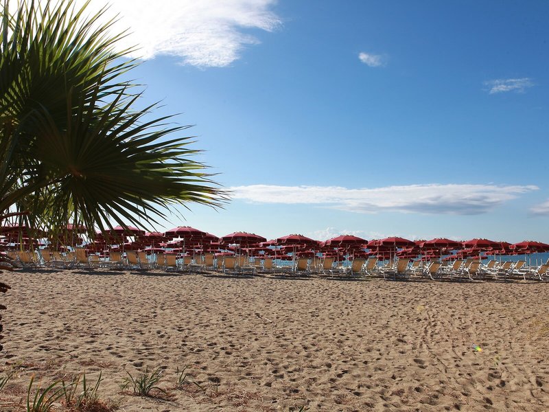 Club Esse Sunbeach 11