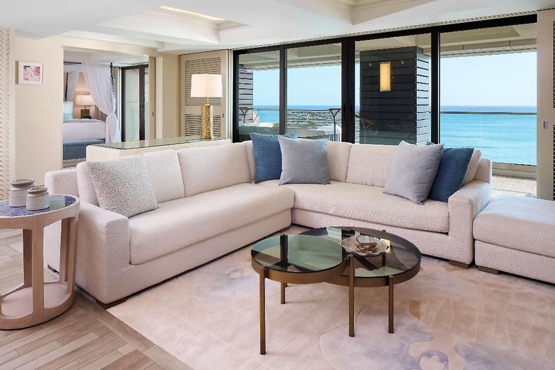 ESPACIO The Jewel Of Waikiki 5