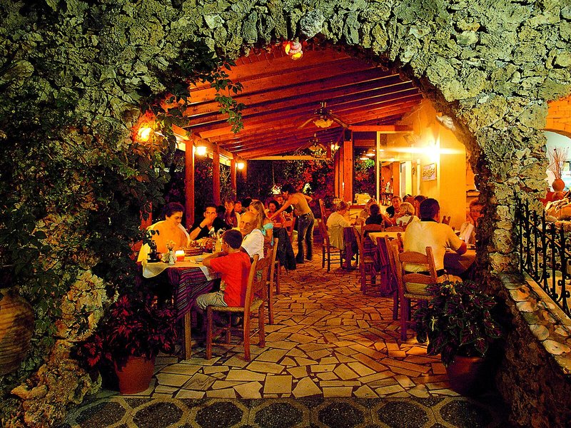 Zorbas 18 - Restaurant