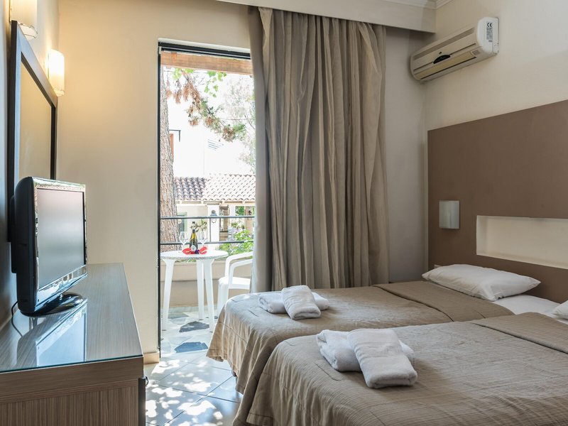 Zorbas 20 - Room Example