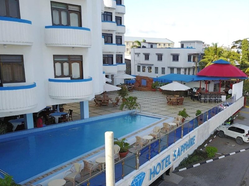 Hotel Sapphire 8