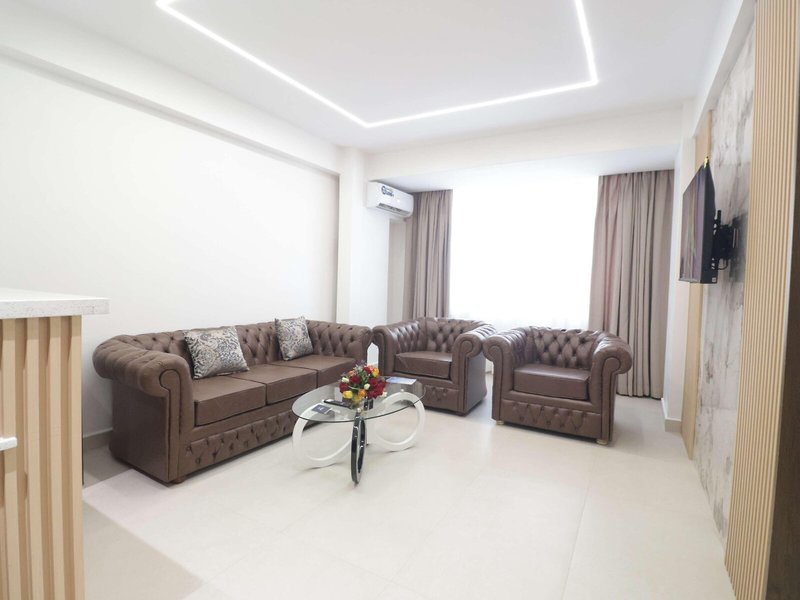 Hotel Sapphire 12