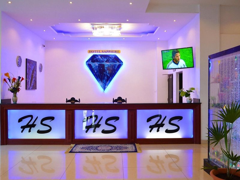 Hotel Sapphire 13