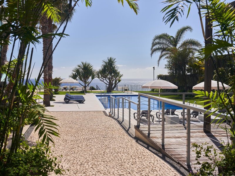 Golden Residence 12
