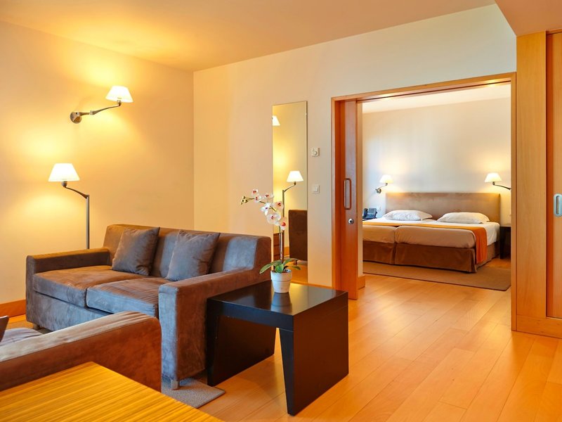 Golden Residence 41