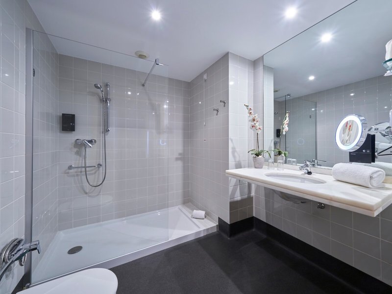 Golden Residence 42