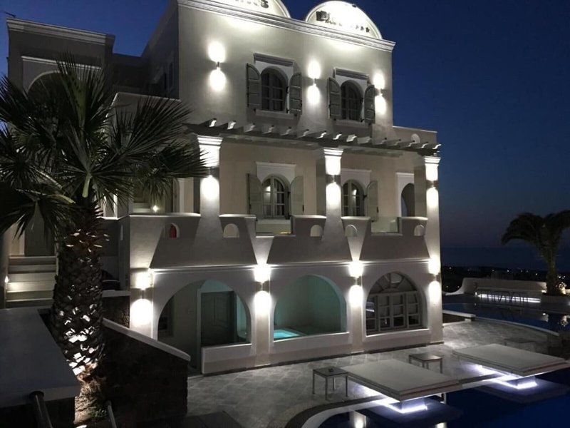 Blue Suites Hotel & Spa