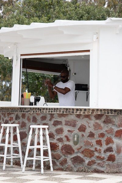 Areti Hotel 15