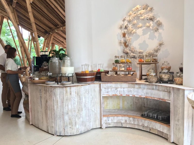 Eden Beach Resort & Spa 16