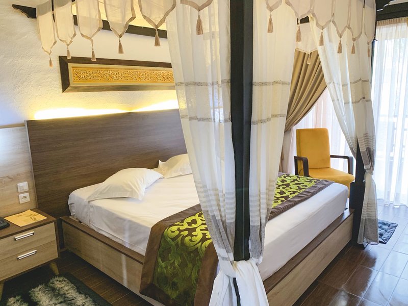 Paradis Palace 9