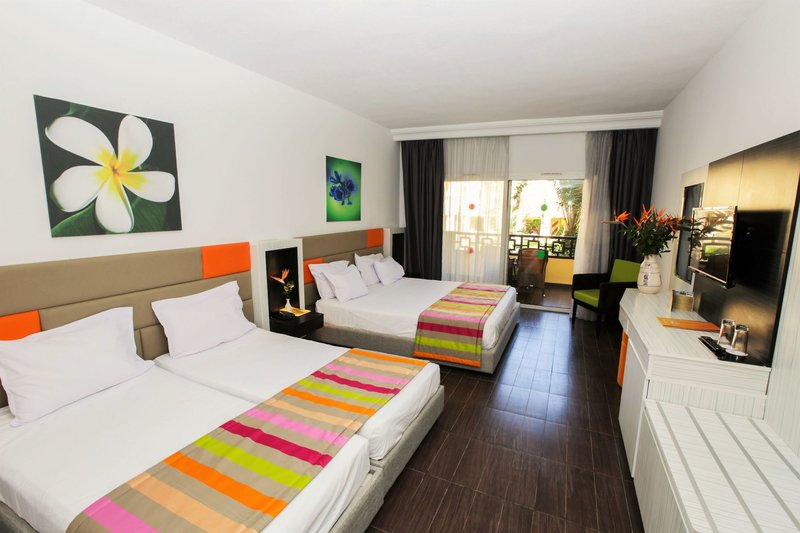 Paradis Palace 15