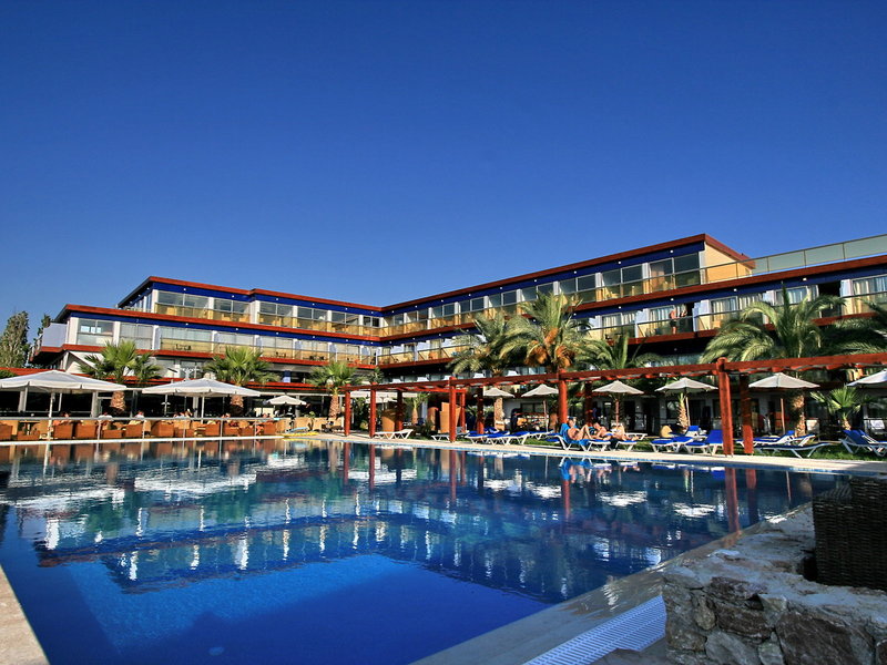All Senses Ocean Blue Seaside Resort & Spa 7