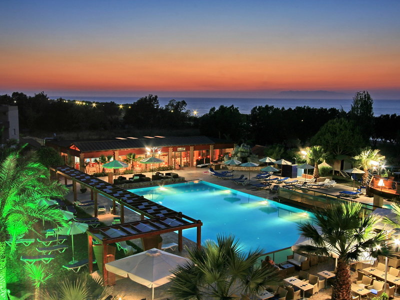 All Senses Ocean Blue Seaside Resort & Spa 8