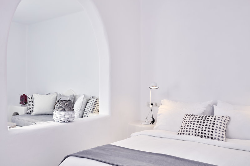 Cliff Side Suites 9