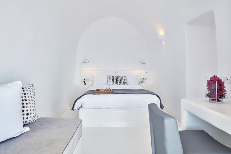Cliff Side Suites 15
