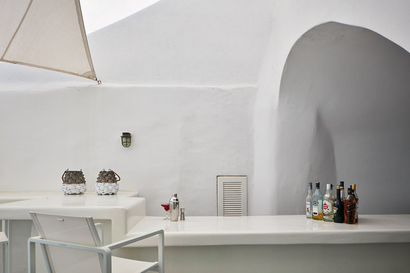 Cliff Side Suites 7